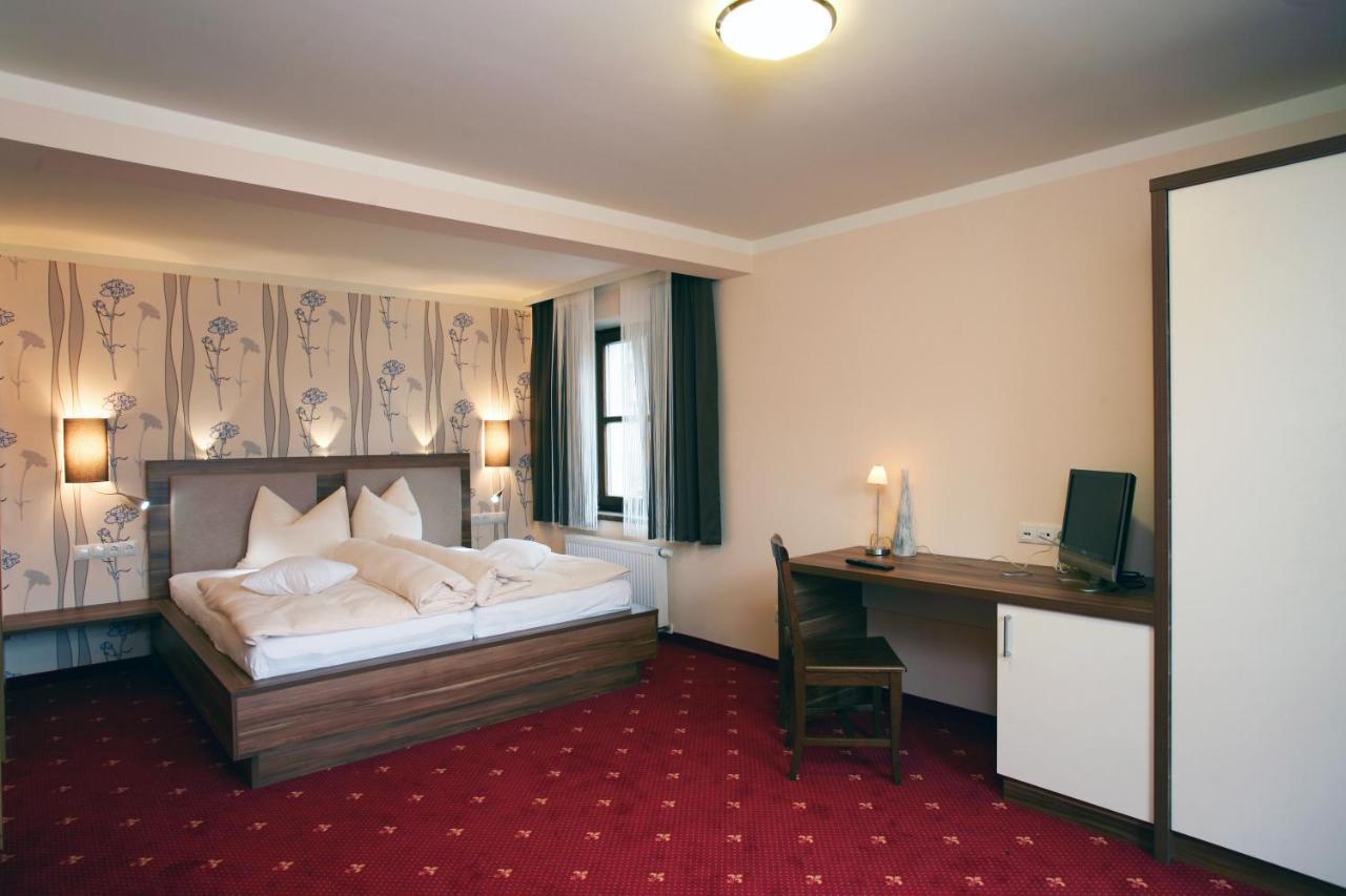 Landgasthof Zum Lang Untergriesbach Luaran gambar